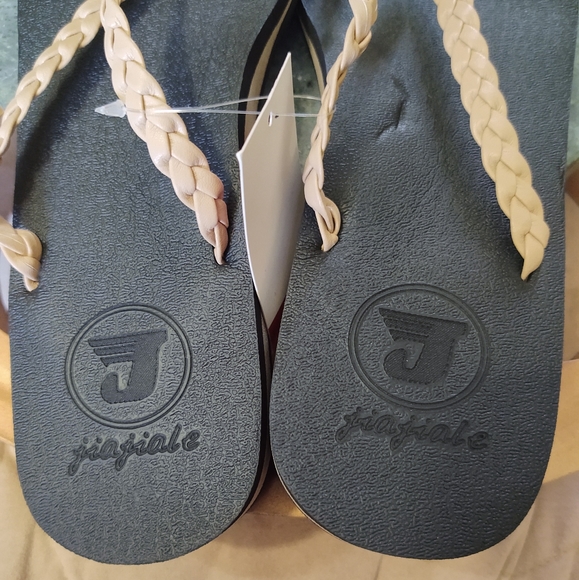JiaJiale Braided Flip-Flops 40 - Picture 2 of 7